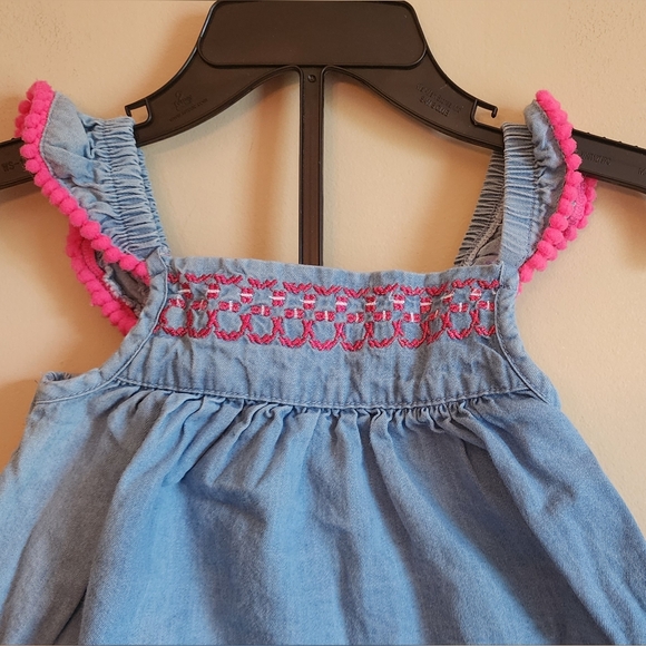 Baby Essentials Baby Girl 2-piece Set. Top and Shorts Size 9 months. - Picture 3 of 5